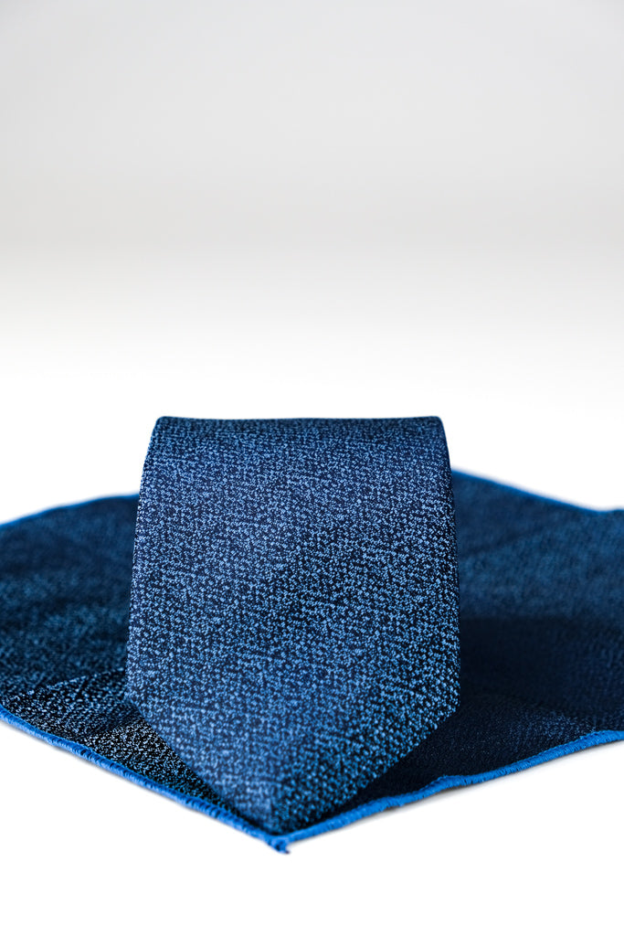 ROYAL MIDNIGHT BLUE TEXTURED TIE & HANKIE SET