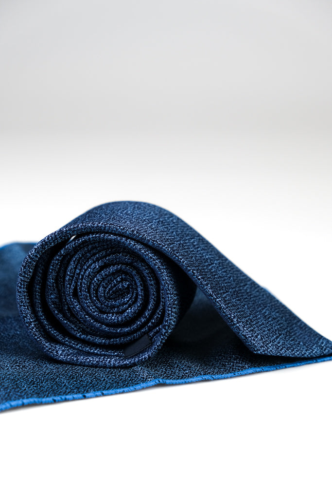 ROYAL MIDNIGHT BLUE TEXTURED TIE & HANKIE SET